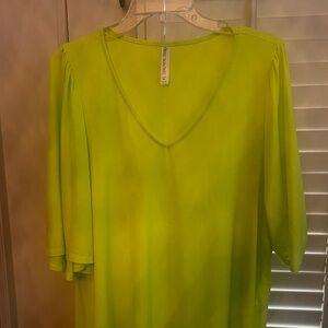 Dear Scarlett Bright Lime Top XL